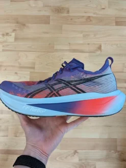 Asics Megablast 44.5 US10.5 Laufschuhe