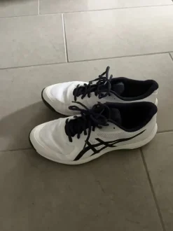 Asics Padel Schuhe