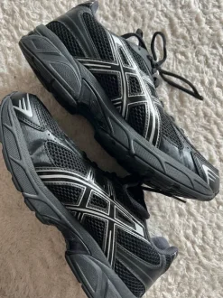 Asics schuhe