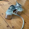 Asos design silberner Absatzschuh