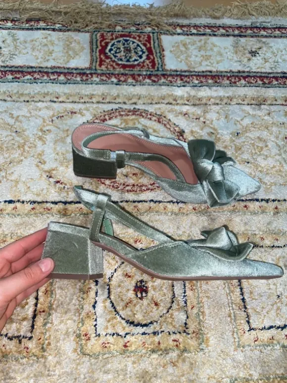 Asos Design Wide Fit Samt Salbeigrün Schleife Fersenriemen weit 36 38 38.5 Kitty Heels Stilettos