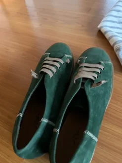 Außergewöhnlicher grüner Lederschuh Gr.42