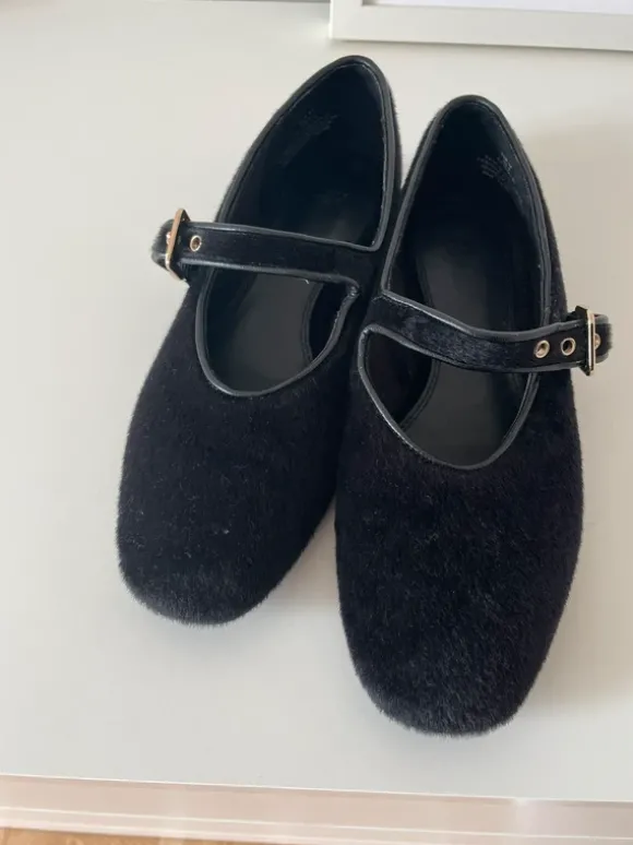 Babies noires pointures 37 H&M