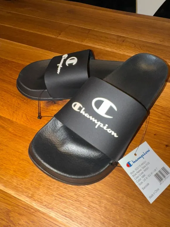 Badelatschen Champion neu Größe 41, schwarz