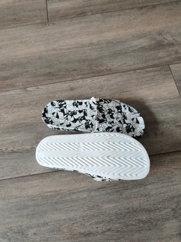 Badelatschen Gr.43/44 H&M Looney Tunes