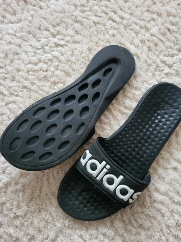 Badeschlappen Latschen Adidas 40