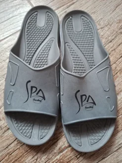 Badeschuhe Gr 46 von yspa Fashy
