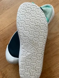 Badeschuhe / Neoprenschuhe Decathlon Gr 32-33