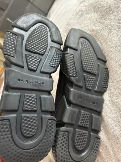 Balenciaga Schuhe