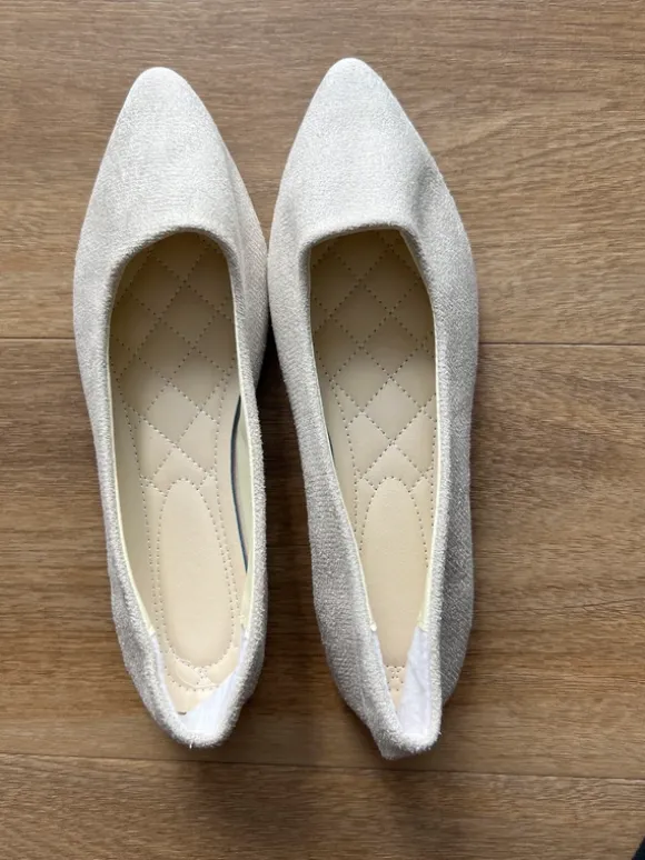 Ballerina neu Gr. 40 beige