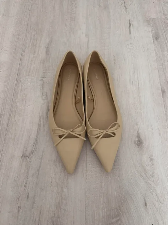 Ballerina Reserved