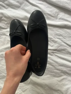 ballerinas