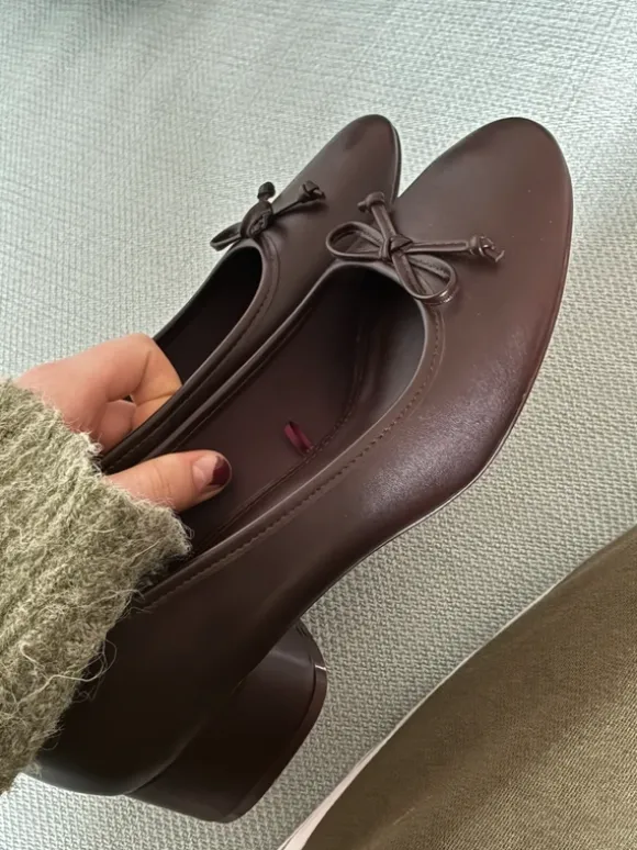 Ballerinas Braun mit Absatzt Bershka neu // Stockholm Style// Ballerinas