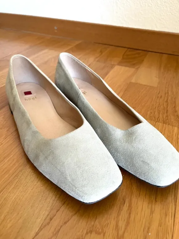 Ballerinas in mint