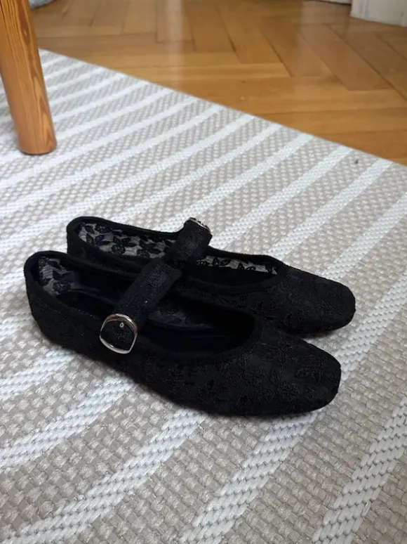 Ballerinas mit riemchen spitze süß elegant flach