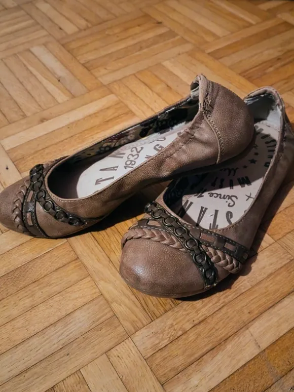 Ballerinas von Mustang braun