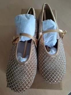 Ballerines dorées neuves 37 Steve Madden