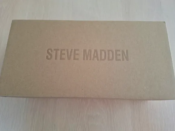 Ballerines dorées neuves 37 Steve Madden