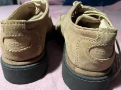 Base London Vintage 90s Suede Derby – Chunky – Made in Italy – Gr. 43 fällt wie 44 – Ungetragen