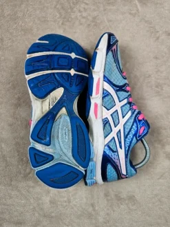 Basket asics exalt 2 taille 37.5