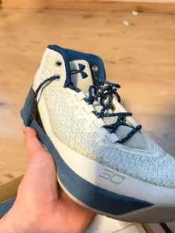 Basketball Hallenschuh Steph Curry Under Armour