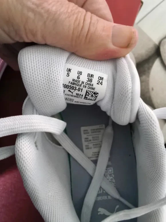 Baskets femmes, puma, neuves , 38
