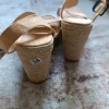 Bastsandalen Keilabsatz NEU