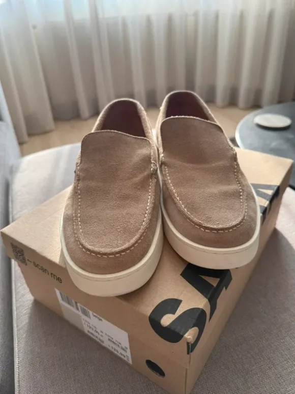 Beige loafers maat 39