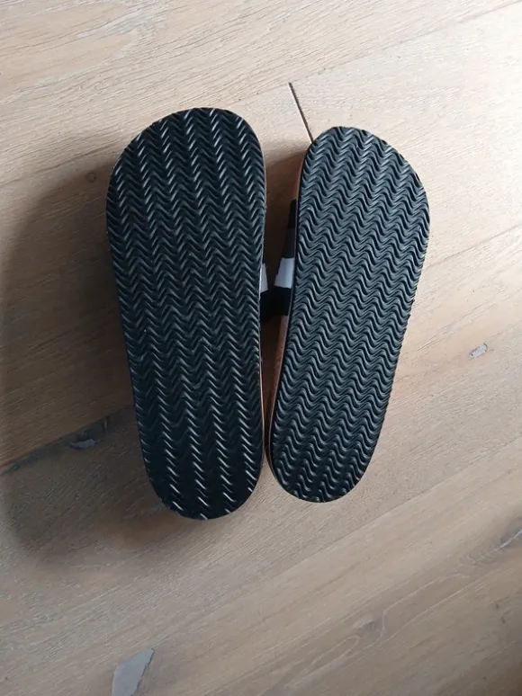 Bench Schuh Badeschuh Badelatschen Pantolette Gr. 44