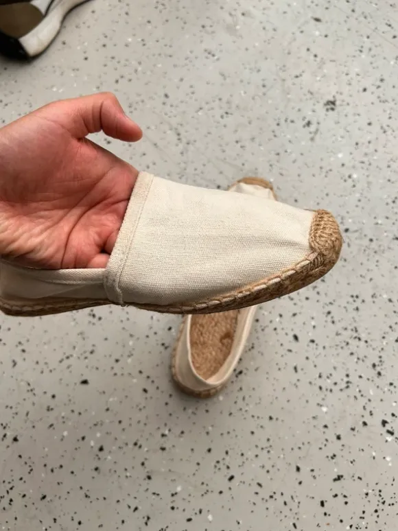 Bequeme beige Espadrilles aus Canvas