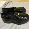 Bershka Schuhe loafer Schulmokassins 40 schwarz neu