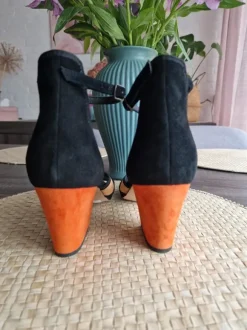 Bibi Lou Suede Criss-Cross Block Heel Sandals - Size 41