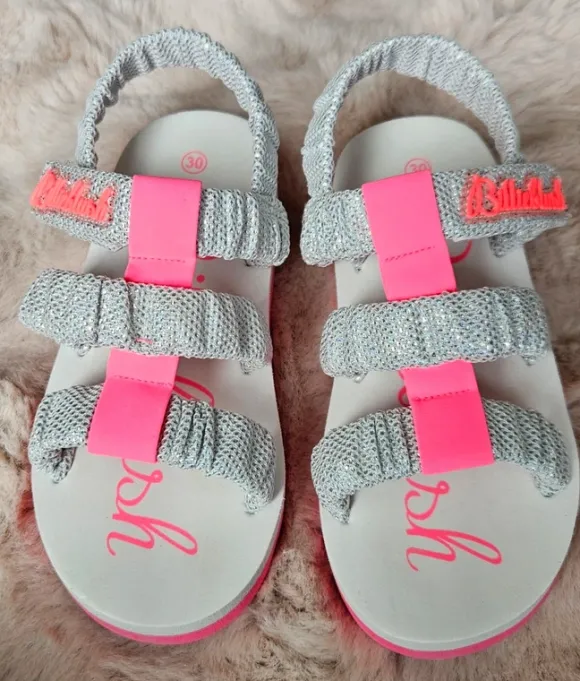 Billieblush sandalen.