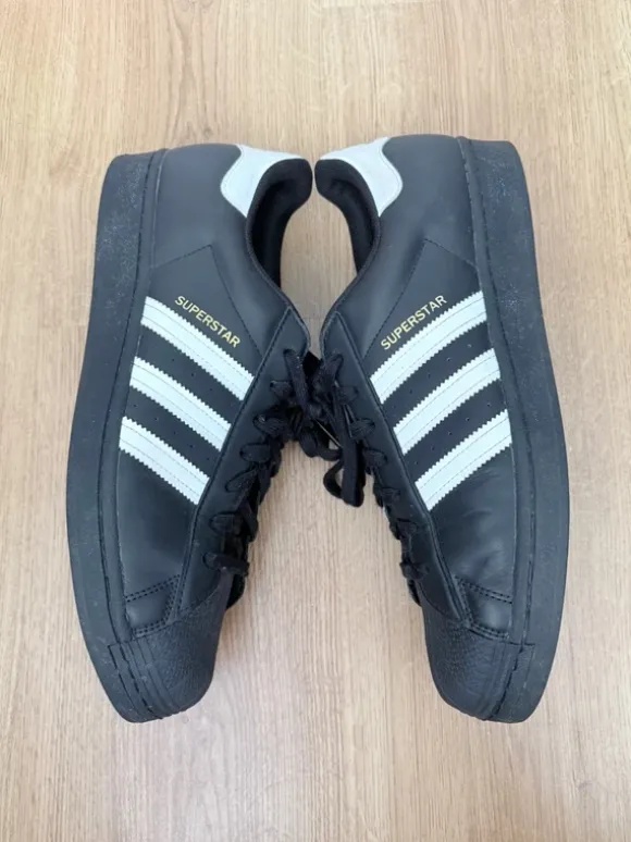 Black Adidas Superstar Sneakers