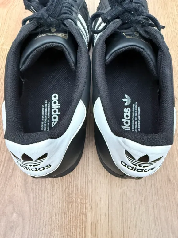 Black Adidas Superstar Sneakers