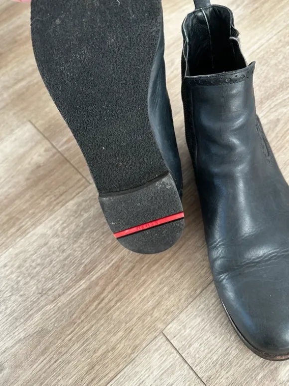 Blaue Stiefelette