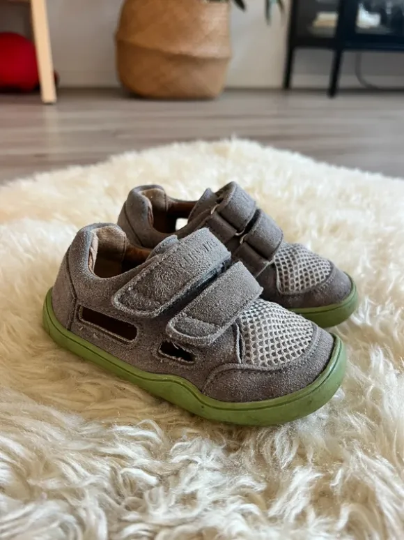 bLifestyle Barfußschuhe / Sandalen Gr. 22