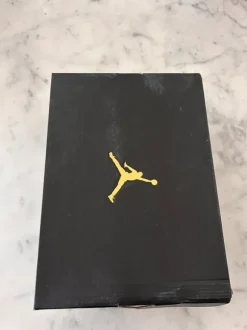 blueberry air jordan 1 mid sneakers