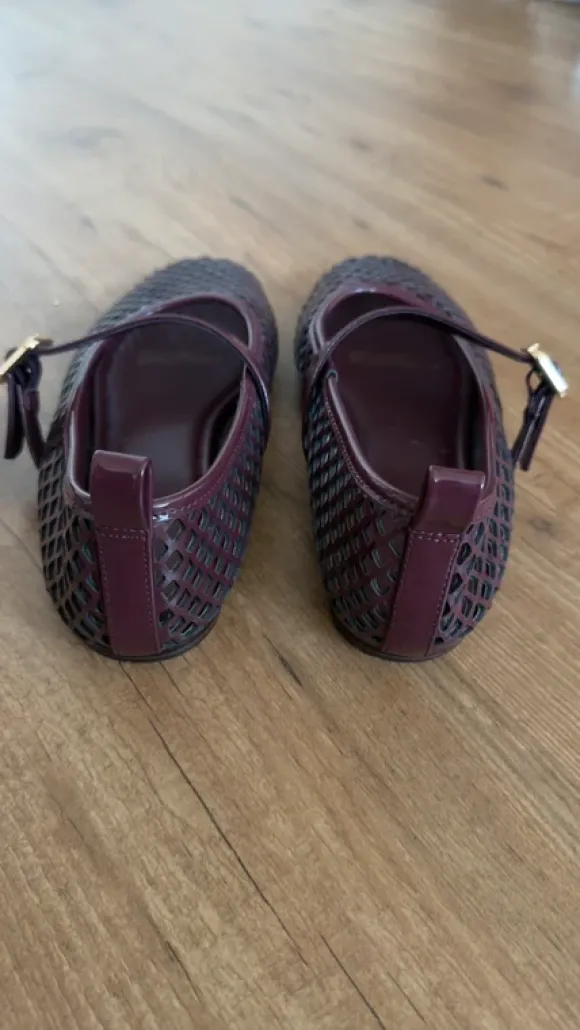 Bordeaux burgundy kleur flats