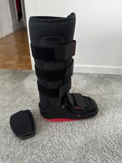 Botte orthopédique taille M 41-42