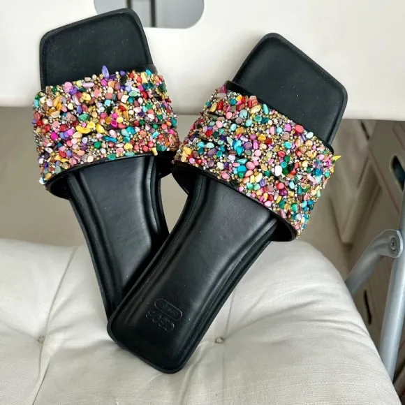 Boutique Pantolette mit Perlen und Strass