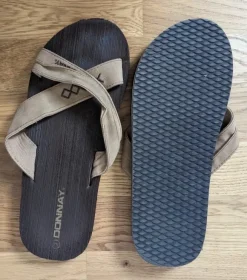 braune Flip Flops Pantolette Slipper von Donnay in Größe 44