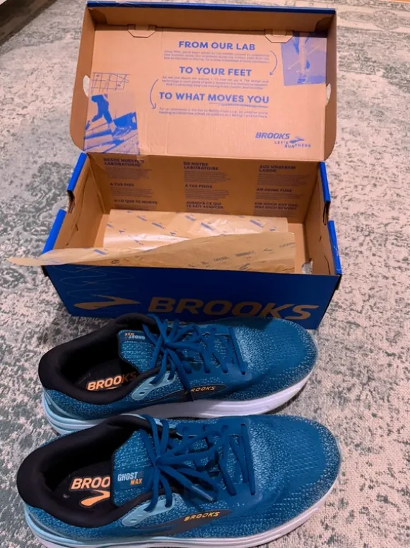 Brooks ghost 2 max