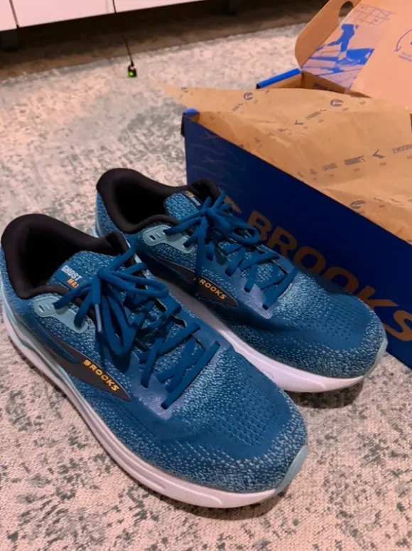 Brooks ghost 2 max