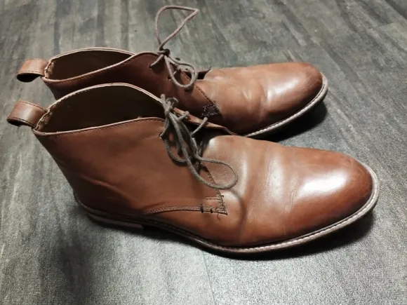 Brown desert leather boots, Size EU 44. UK 10