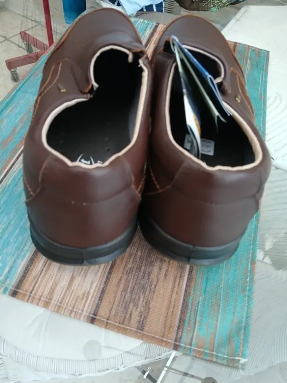 Bruine mannenschoenen nieuw