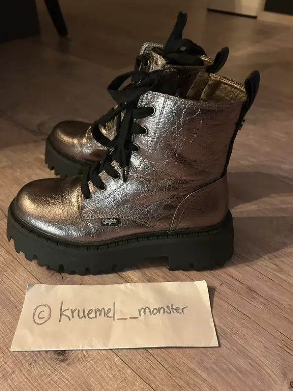 Buffalo ASPEN | Schnürstiefelette Plateau - pewter metallic