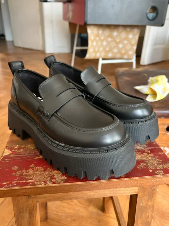Buffalo Plateau Loafer schwarz Gr. 39 chunky Schuhe