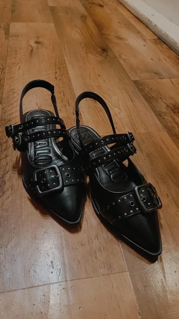 Buffalo Sling Ballerina Neu