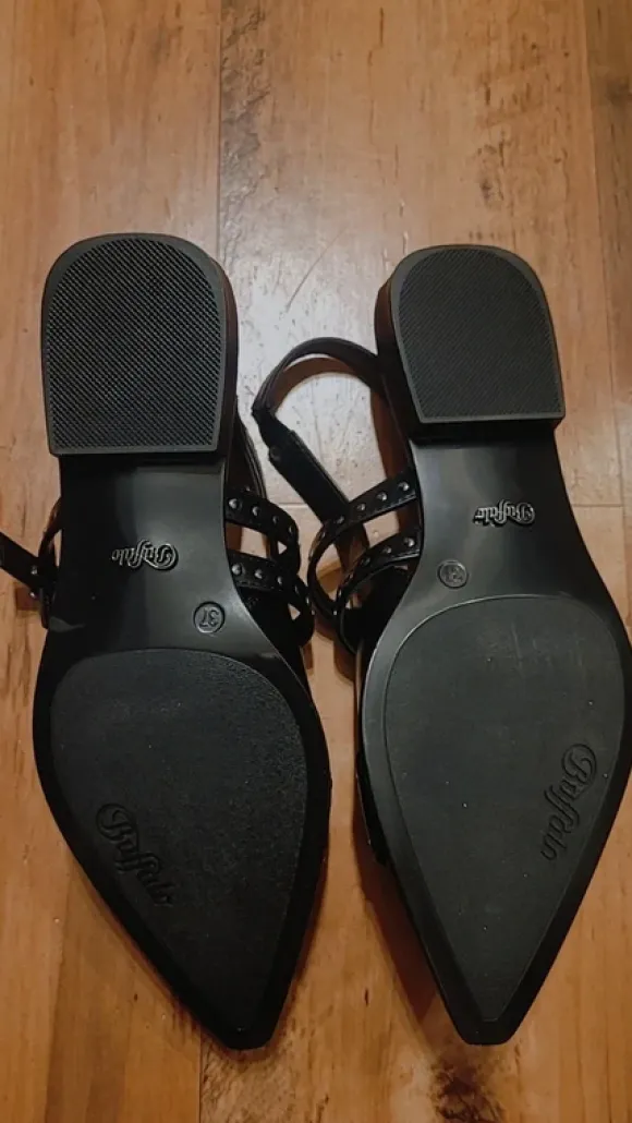 Buffalo Sling Ballerina Neu